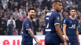 Kylian Mbappé et Lionel Messi avec le PSG