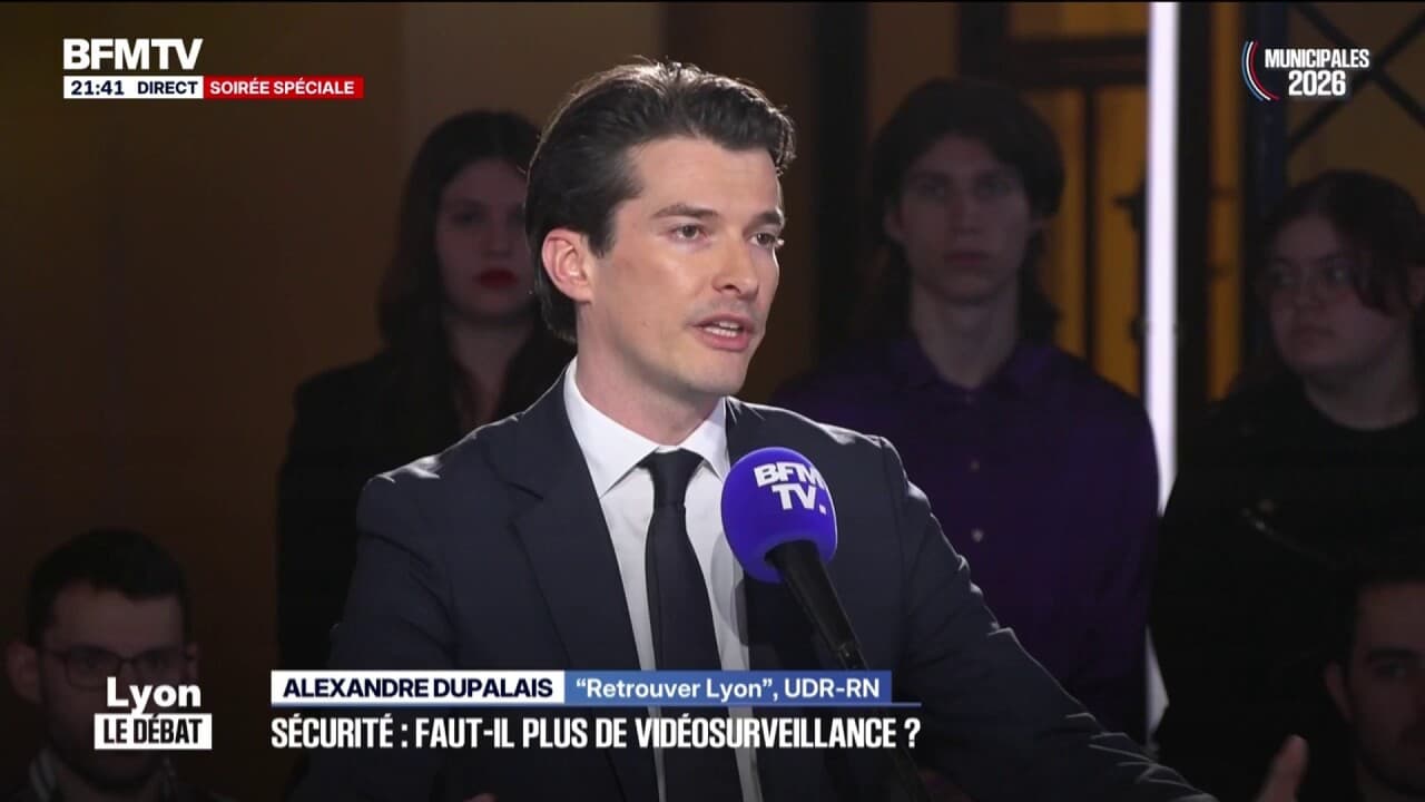 Alexandre Dupalais (UDR-RN) s'en prend à Grégory Doucet (Union de la gauche) sur la sécurité Kép