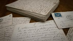 Plus d'une centaine de lettres écrites par le peintre Gustave Courbet ont été retrouvées à Besançon