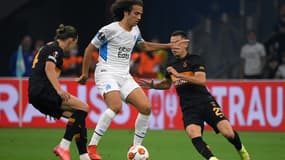 Les Marseillais à l'image de Mattéo Guendouzi n'ont jamais trouvé de solution contre Galatasaray au stade Vélodrome, le 30 septembre 2021 