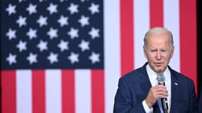 Joe Biden s'exprime devant des familles américaines au centre communautaire de l'est de Portland, dans l'Oregon, le 15 octobre 2022