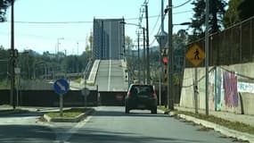 Le pont doit être démonté 