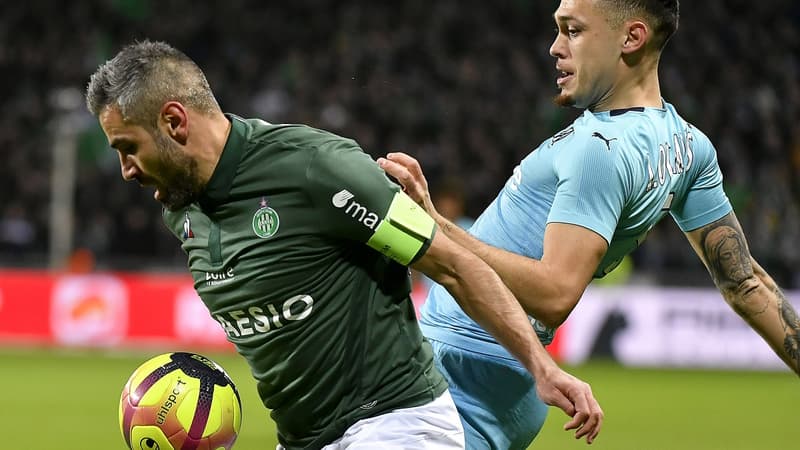 Perrin à la lutte avec Ocampos