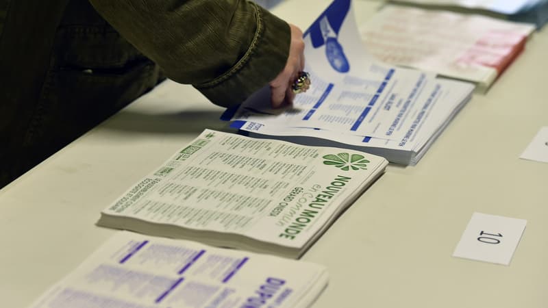 La journée de lundi a été consacrée aux tractations.