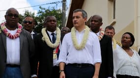Le ministre de l'Intérieur, Gérald Darmanin, à Boueni au sud de l'archipel de Mayotte dans l'Océan indien.