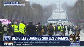 Des gilets jaunes commencent à descendre les Champs-Élysées