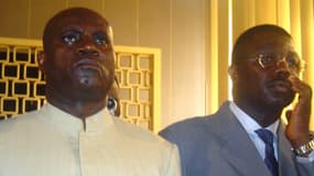 Norbert Dabira, à droite, en 2005. A ses côtés, Blaise Adoua, soupçonné d'être mêlé à la même affaire, et décédé en avril dernier.