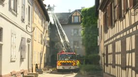 L'incendie s'est déclaré dans un immeuble d'habitation. - 