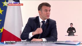 Emmanuel Macron: "On a réussi à répondre au problème des absences longues des professeurs. On est en train de s'attaquer aux absences de courte durée"