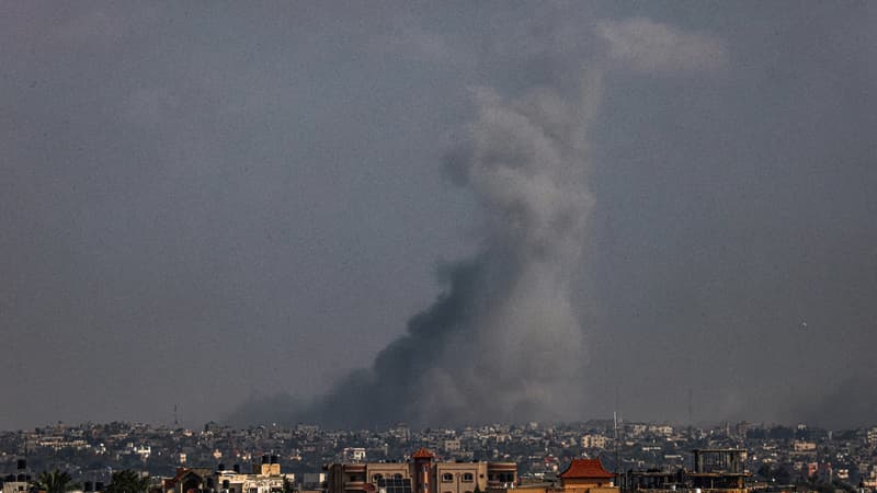 Guerre Israël-Hamas: I'armée israélienne affirme avoir coupé la bande de Gaza en deux