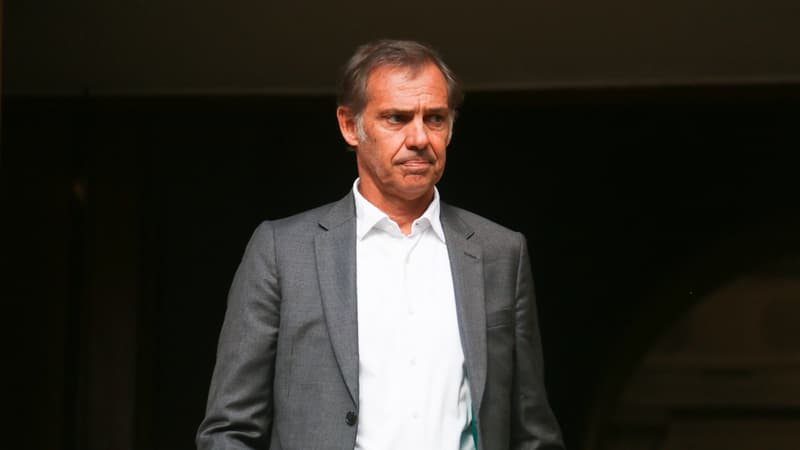 "On touche le fond des toilettes": Paul Belmondo outré par la vente de faire-part de décès sur Vinted