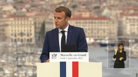 Emmanuel Macron à Marseille le 2 septembre 2021 pour présenter le plan d'urgence "Marseille en grand"