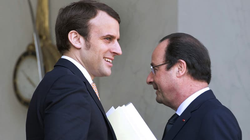 Emmanuel Macron et François Hollande à l'Elysée le 26 mars 2014.