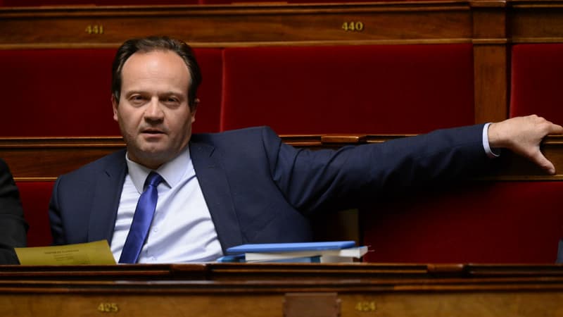 Jean-Marc Germain sur les bancs de l'Assemblée nationale en mai 2016.