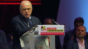 Bernard Cazeneuve lors d'un meeting sur la campagne socialiste pour les législatives, le 18 mai 2017