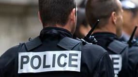 La police de Nîmes va tester pendant 6 mois des « caméras-piétons » pour filmer leurs interventions lors de contrôles d'identité ou routiers.