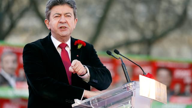Jean-Luc Mélenchon lors d'un meeting du Parti de gauche à Paris, le 16 mars 2014.