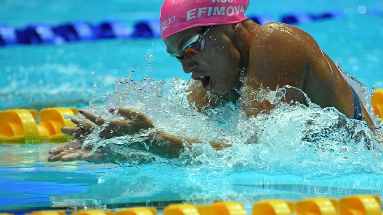 La Russe Yuliya Efimova, lors de sa victoire dans le 200 m brasse aux Championnats du monde, le 26 juillet 2019 à Gwangju (Corée du sud)