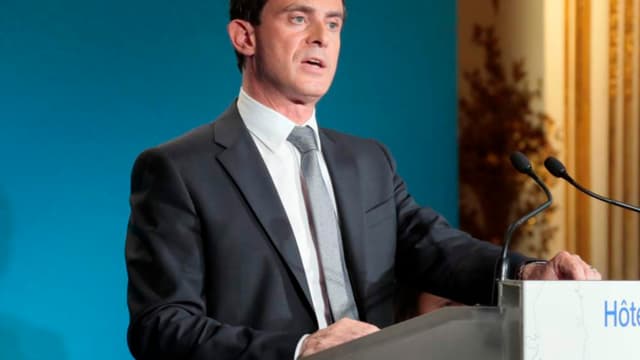 Pour Manuel Valls les conditions ne sont toujours pas réunies pour livrer le premier navire Mistral à la Russie