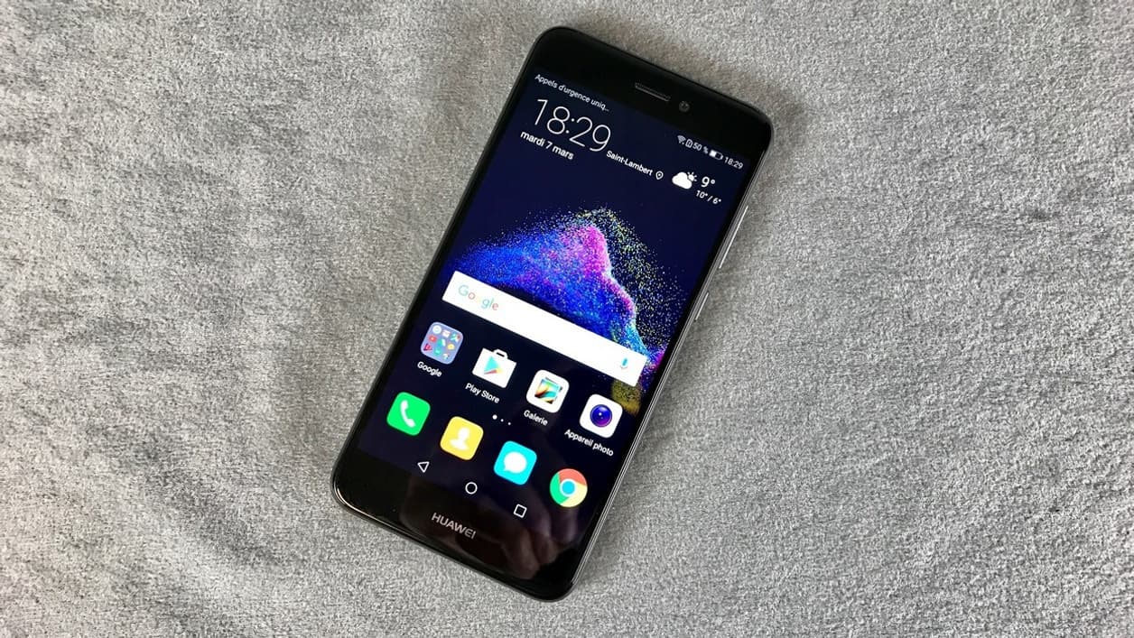 L'écran est l'une des réussite de ce P8 Lite 2017. L'écran est l'une des réussite de ce P8 Lite 2017.