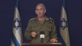 Daniel Hagari, porte-parole de l'armée israélienne, tient une conférence de presse, le 28 octobre 2023.