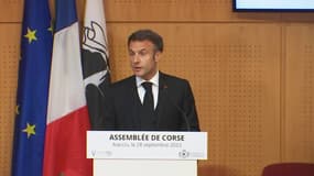 Pour Emmanuel Macron, "la Corse est enracinée dans la France et la République"