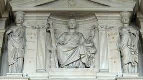 La maire de Sucy-en-Brie, accusée d'avoir refusé de scolariser cinq enfants roms, a été mise hors de cause par la cour d'appel de Paris