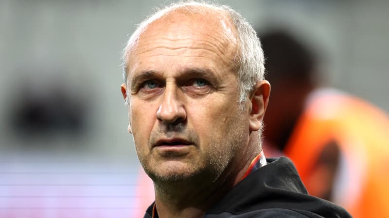 XV de France: Penaud et Fickou non sélectionnés pour le début des 6 Nations? "Ce sont des choix réfléchis et assumés", veut croire Saint-André