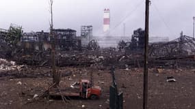 La justice administrative française a reconnu pour la première fois la responsabilité de l'Etat dans l'explosion de l'usine toulousaine d'AZF, qui a provoqué la mort de 31 personnes le 21 septembre 2001. Cet arrêt est la conséquence directe de la condamna