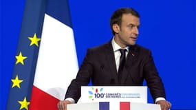 Emmanuel Macron au congrès de l'AMF. 