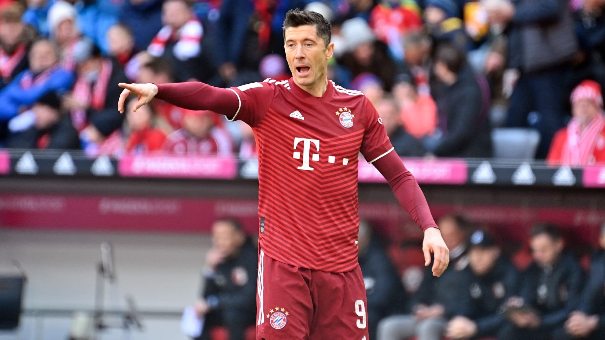 Nagelsmann afirma que Lewandowski ficará no Bayern de Munique
