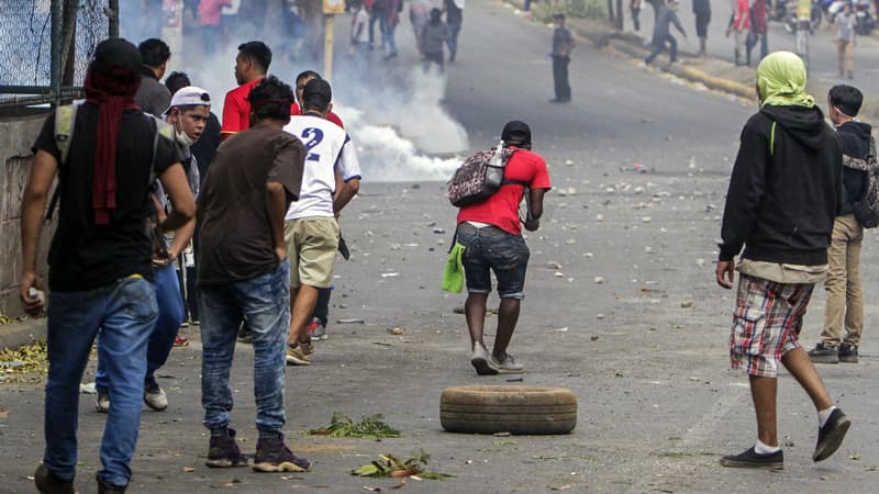 Des affrontements entre étudiants et policiers le 21 avril 2018 à Managua