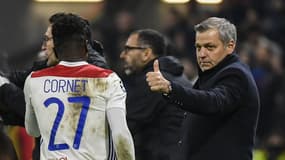Maxwell Cornet et Bruno Genesio