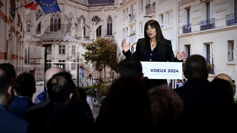La maire de Paris Anne Hidalgo présente ses vœux de Nouvel an à l'Hôtel de Ville de Paris, le 10 janvier 2024