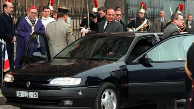 Jacques Chirac en Renault Safrane Jacques Chirac en Renault Safrane
