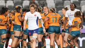 Le XV de France féminin a été battu par l'Australie. 