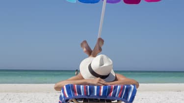 Une journée à la plage, un plaisir simple dont le prix varie considérablement en fonction de la destination choisie.