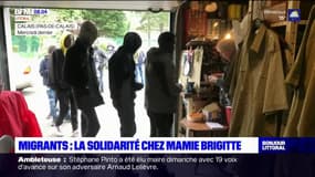 Calais: "Mamie Brigitte" recharge les téléphones portables des migrants