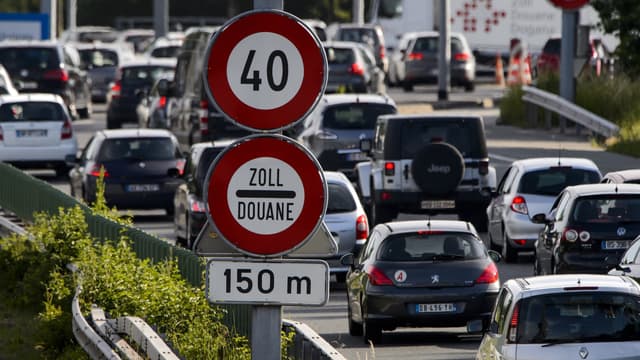 Plus de la moitié (54,9%) de la main d'oeuvre frontalière travaillant en Suisse est d'origine française.