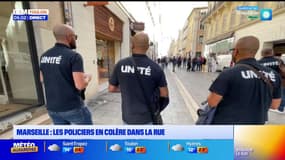 Marseille : les policiers en colère dans la rue 