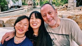 Joy et Jade Hallyday avec Jean Reno