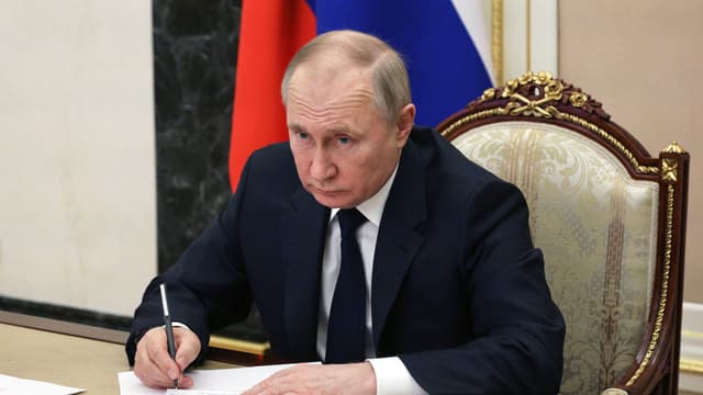 Vladimir Poutine en conseil des ministres ce 10 mars.