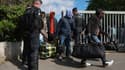 Une évacuation par les forces de l'ordre a eu lieu mercredi 17 avril afin de déloger les migrants d'un squat (le plus grand de France) à Vitry-sur-Seine, à 100 jours des JO de Paris 2024.