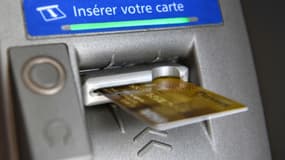 Face à la très grande hétérogénéité des tarifs bancaires en 2021, les consommateurs doivent plus que jamais comparer et faire jouer la concurrence entre établissements