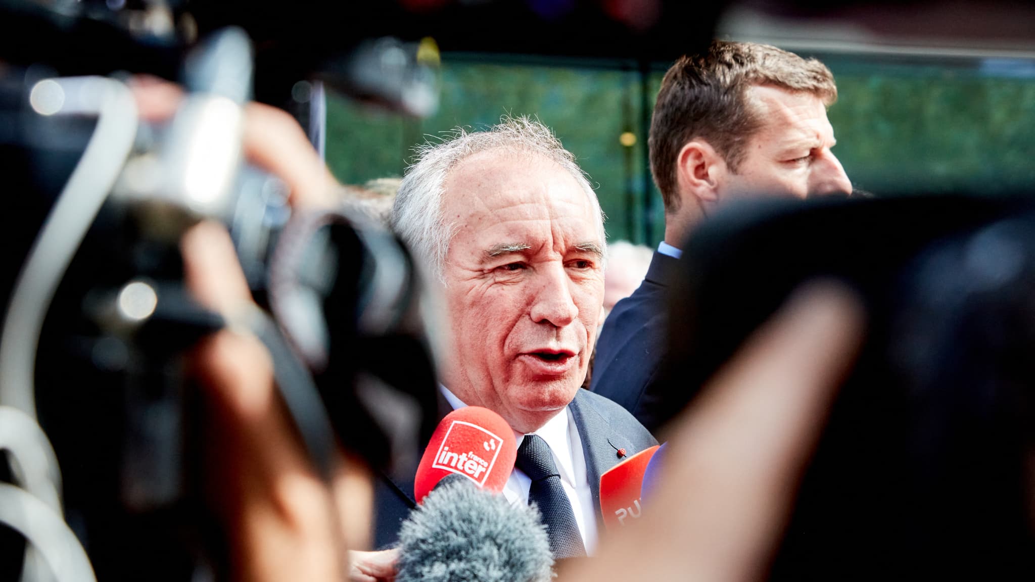 LA RENTRÉE POLITIQUE PERCUTÉE PAR LA CHUTE PROBABLE DE FRANÇOIS BAYROU