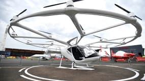 Le taxi aérien Volocopter 'Volocity' est exposé au salon international aéronautique et de l'espace à l'aéroport de Paris-Le Bourget, le 18 juin 2023