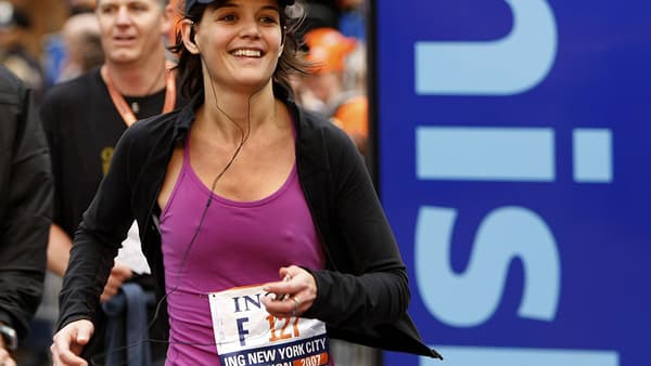 Katie Holmes courant le marathon de New York en 2007.