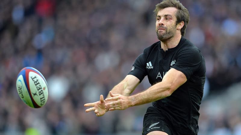 Direction Pau pour Conrad Smith