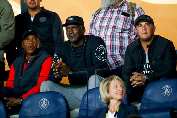 Michael Jordan dans les tribunes du Parc des Princes