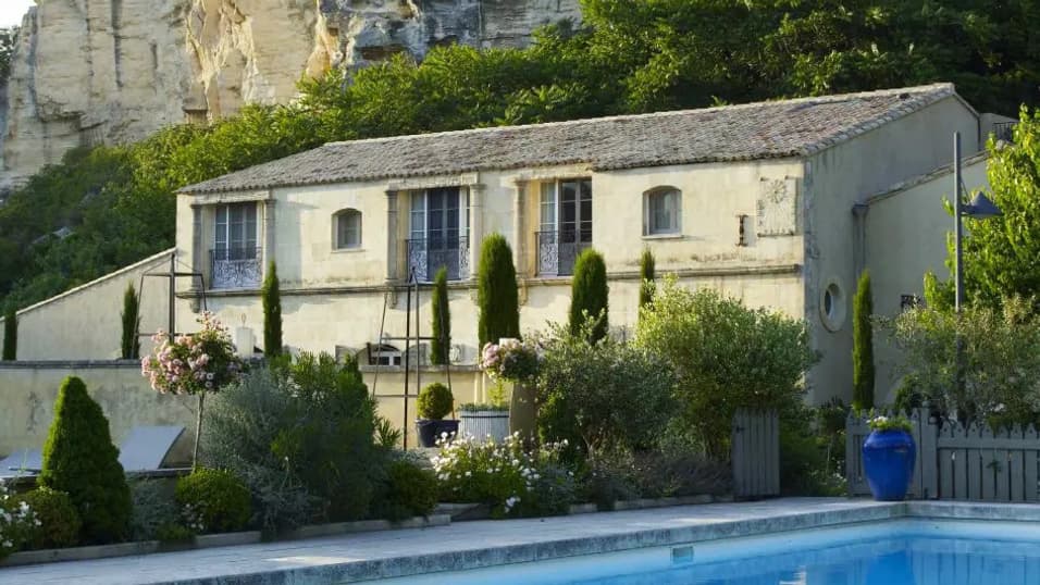 Hôtel Baumanière. Hôtel Baumanière.